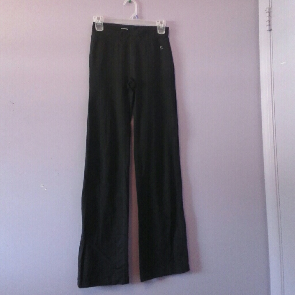 Workout pants
